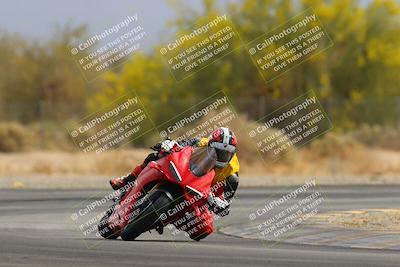 media/Apr-12-2025-Race Pace (Sat) [[9230add55f]]/Vested/1-Turn 2 (10am)/